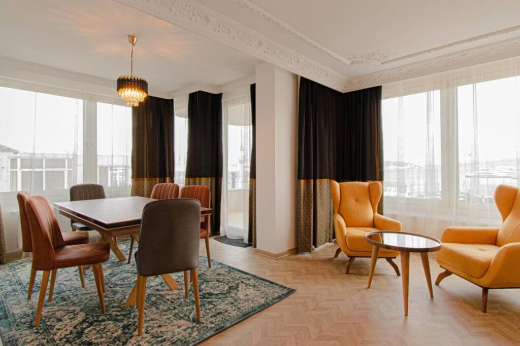 Charming Suite Bosphorus View Istambul Exterior foto